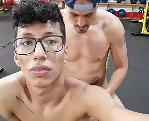 Homo Stud In Colombian Is Poked In The Gym By His Trainer